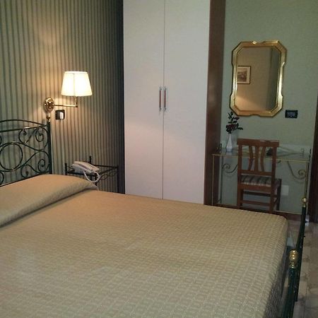 Hotel Imperial Turin Bagian luar foto