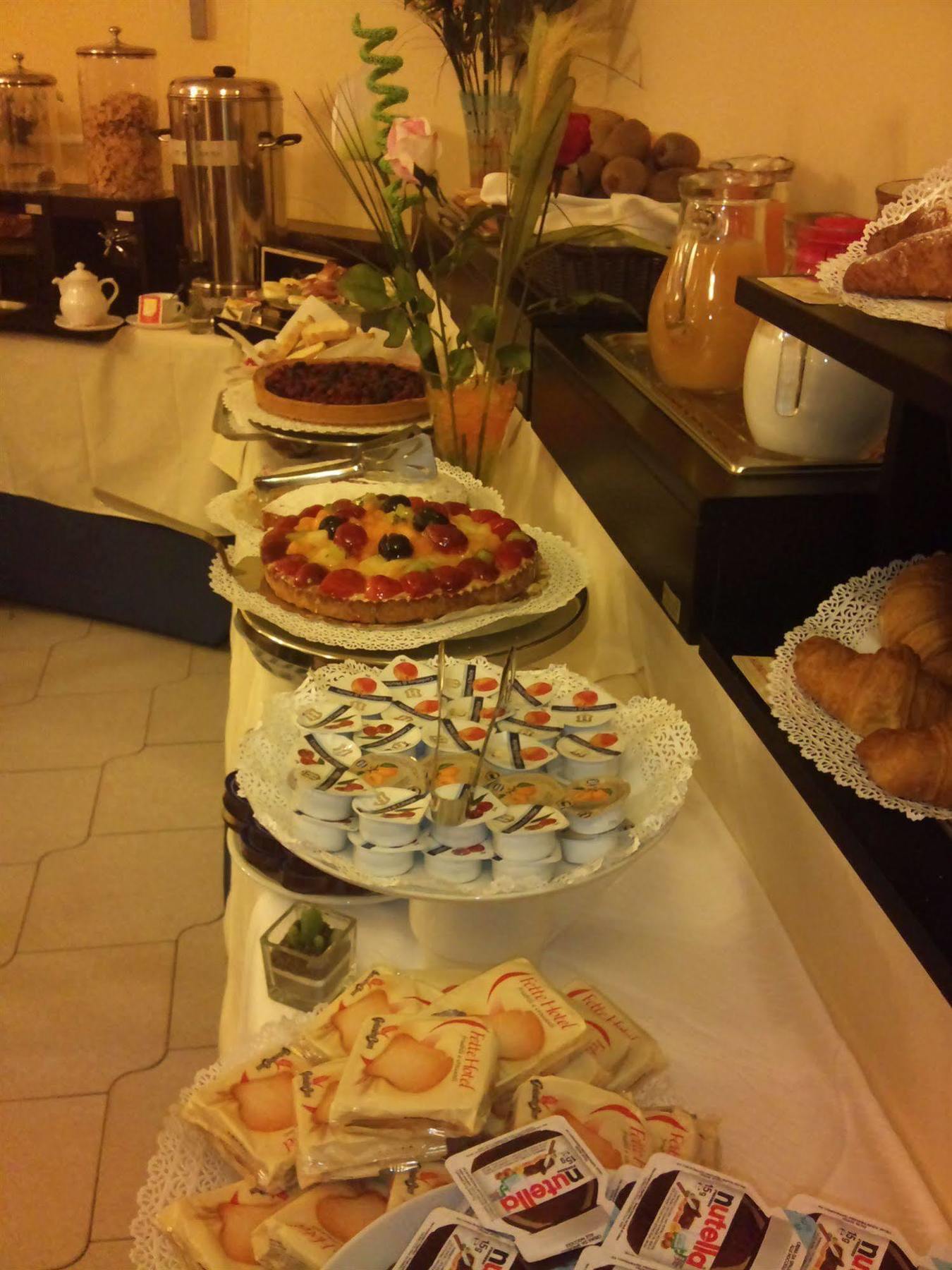 Hotel Imperial Turin Bagian luar foto